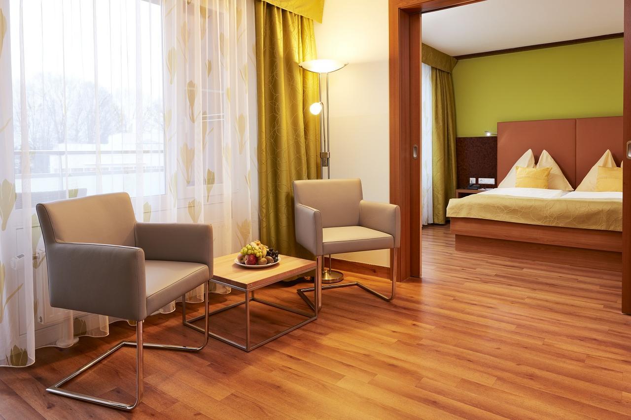 באד ראדקרסבורג Thermalhotel Fontana מראה חיצוני תמונה