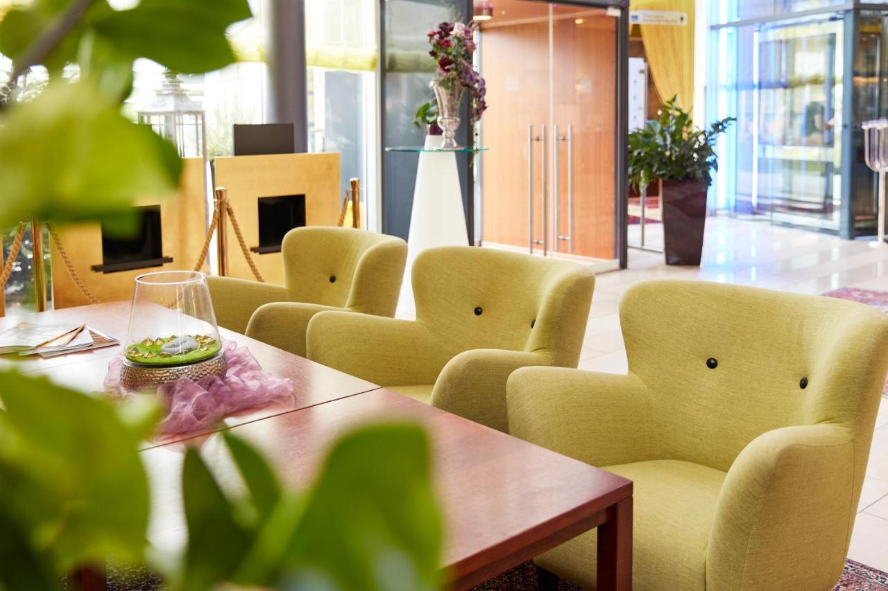 באד ראדקרסבורג Thermalhotel Fontana מראה חיצוני תמונה